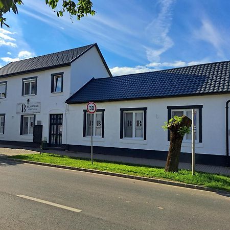 Belvarosi Lux Apartman Vásárosnamény Eksteriør bilde