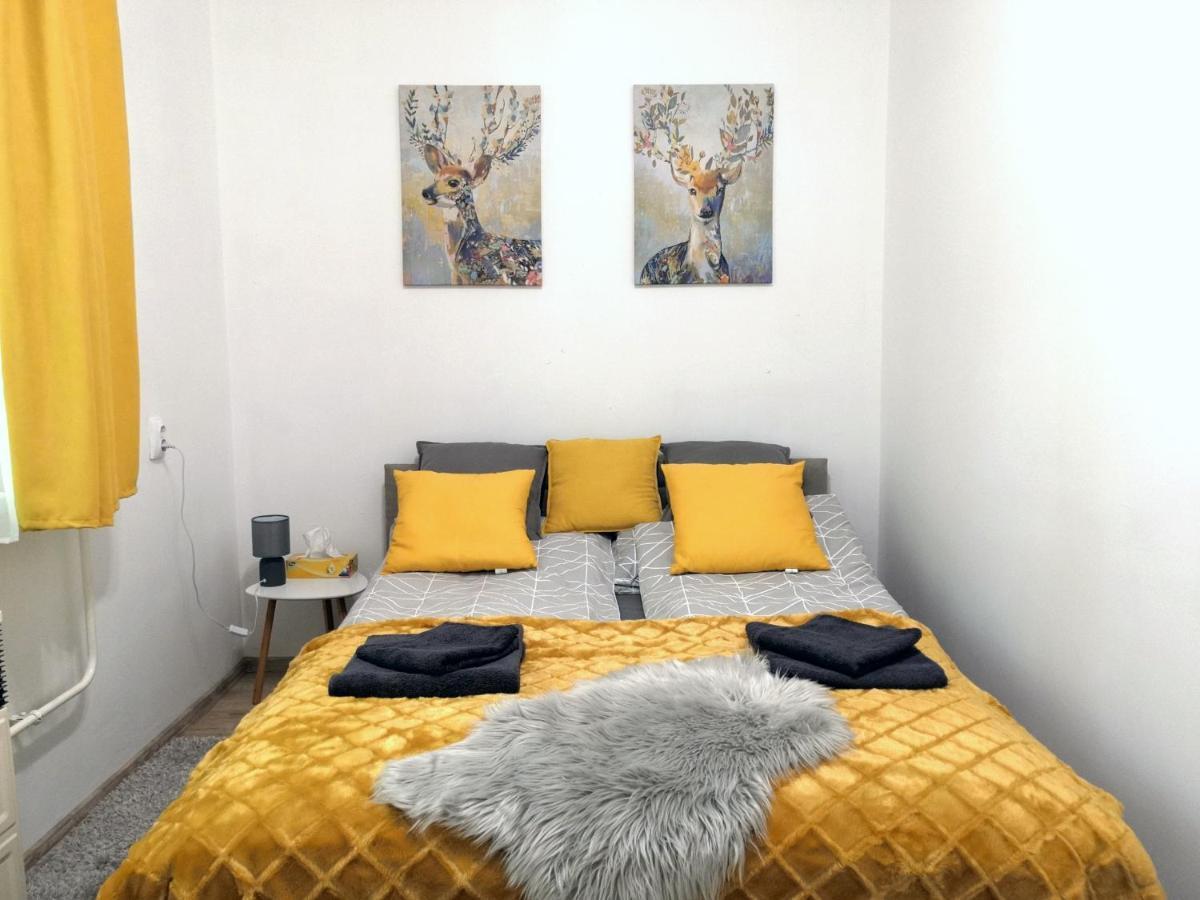 Belvarosi Lux Apartman Vásárosnamény Eksteriør bilde